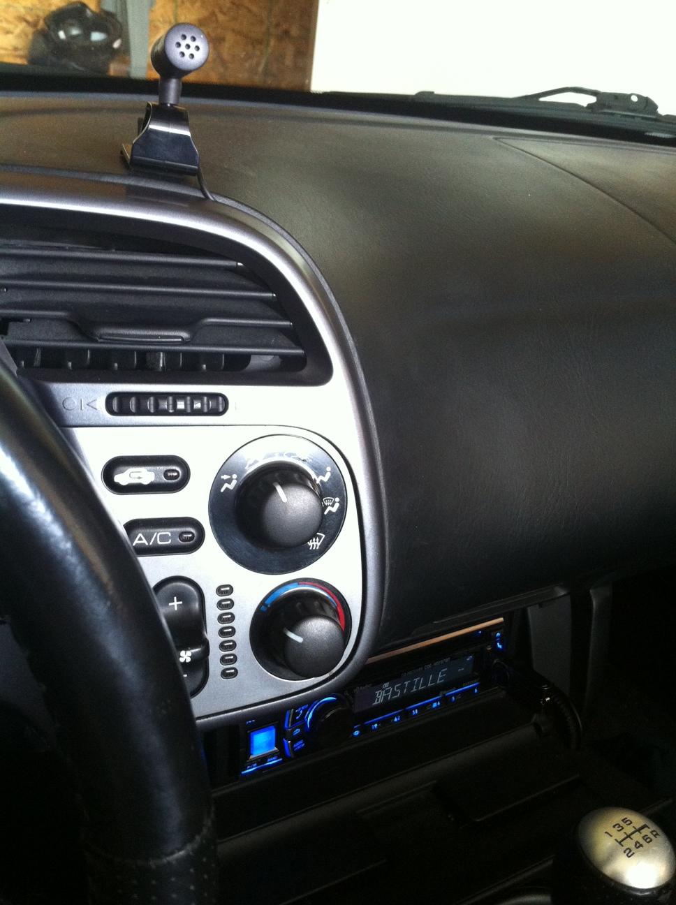 Top 13 Best Car Microphone Reviews & Comparison 2024