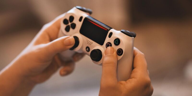 Best Bluetooth controller for Android and iOS