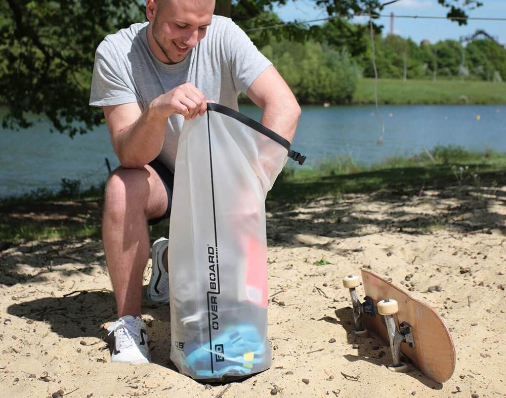 Clear Waterproof Bag Review 2021 Which One Is Right For Your Need? 2023