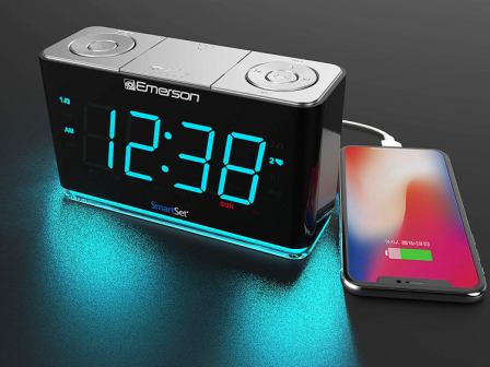 Top 15 Best Alarm Clocks with Radio in 2020 4