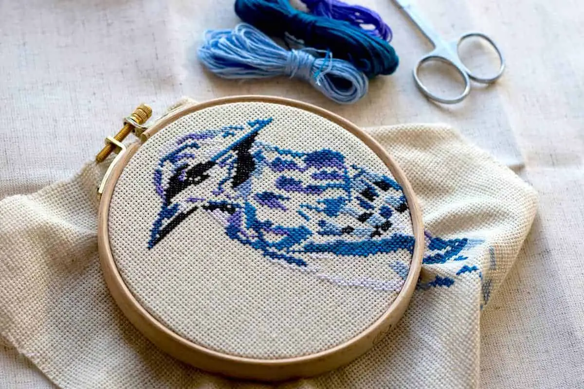 Cross stitch vs embroidery