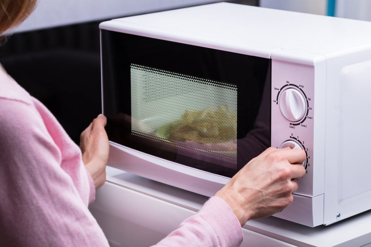 How To Fix When Microwave Door Won't Open 2023