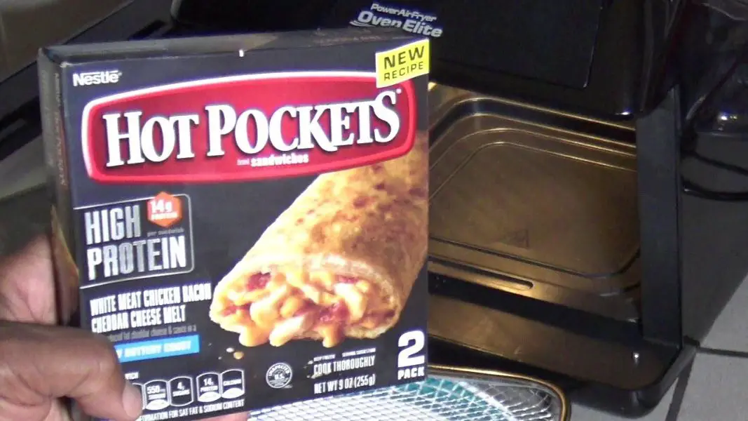 how long to cook a hot pocket in the microwave