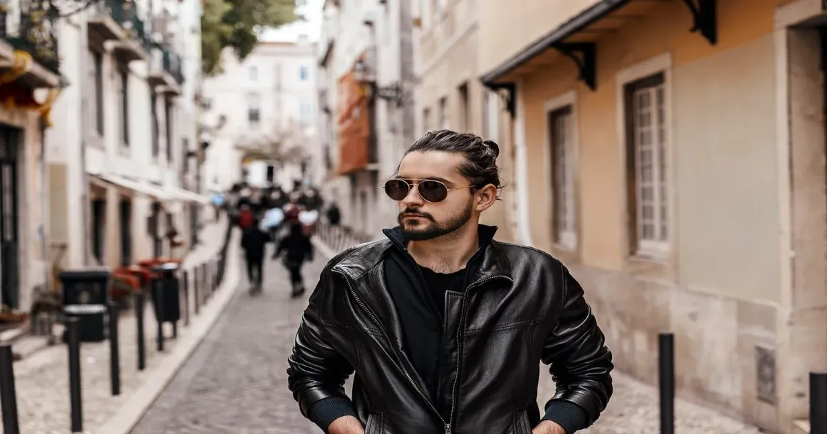 How to Wear Men’s Sweatshirt