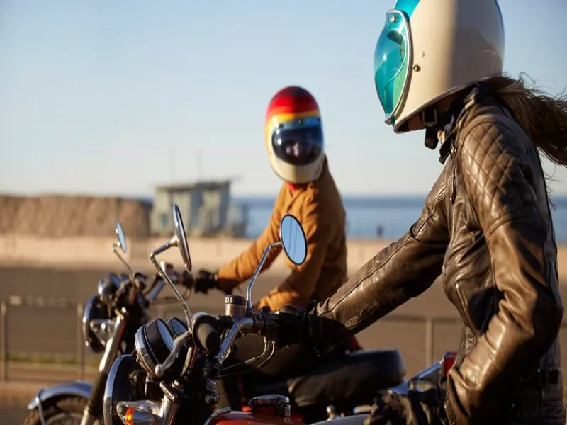 Leather Punisher Jacket In The Winter: How To Stay Warm In Style 12 leather punisher jacket