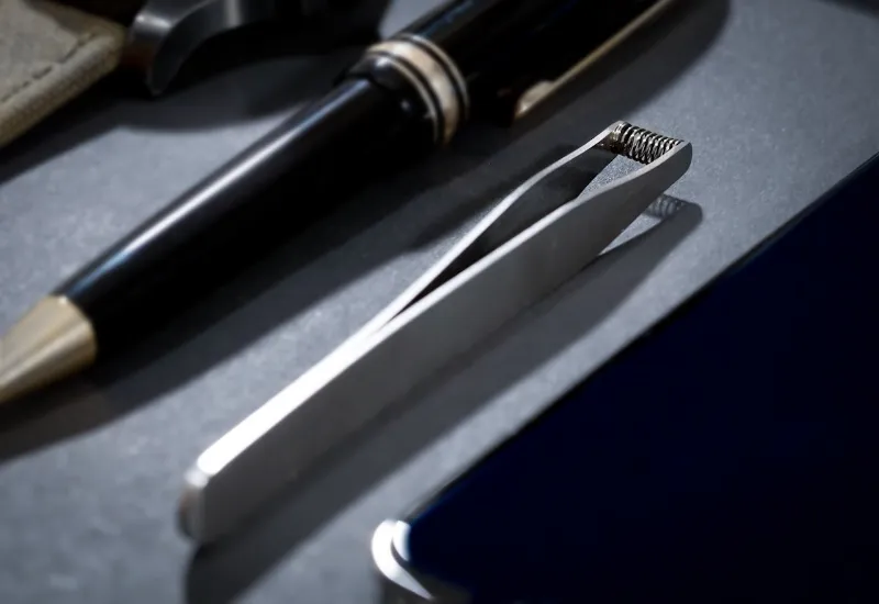 Best Tweezers With Camera - Which One Do You Choose? 2 Best Tweezers With Camera