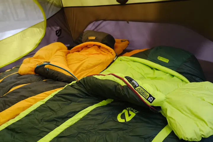 zip together sleeping bags for couples