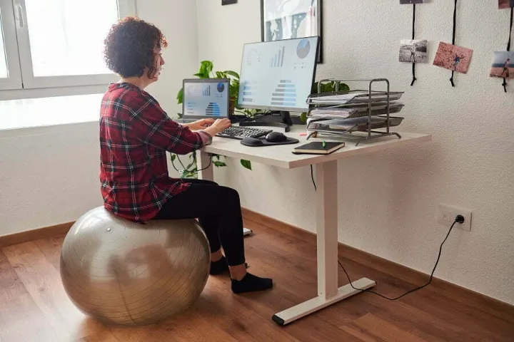 standing desk chairs