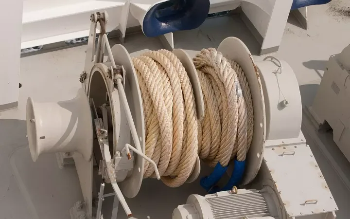 best electric anchor winches