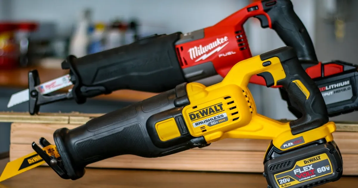 Top 10 Best Cordless Reciprocating Saw Reviews 2024