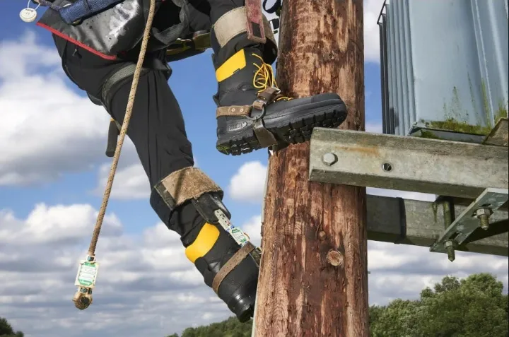 7 Best Lineman Boots - What Could Be The Perfect Option For You? 3 lineman boots