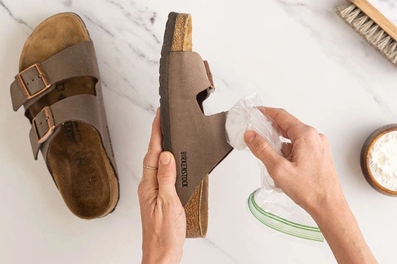 Can You Wash Birkenstocks In The Washing Machine? - The Best Answer & Info 3 Can You Wash Birkenstocks In The Washing Machine