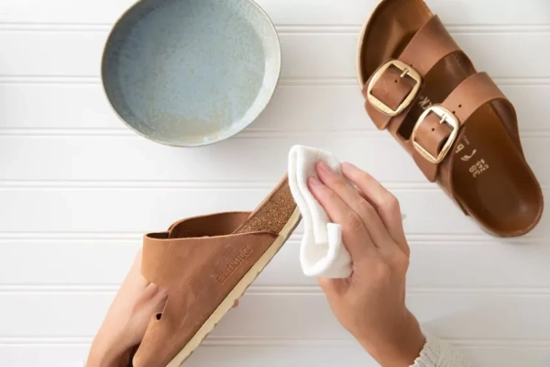 Can You Wash Birkenstocks In The Washing Machine? - The Best Answer & Info 9 Can You Wash Birkenstocks In The Washing Machine