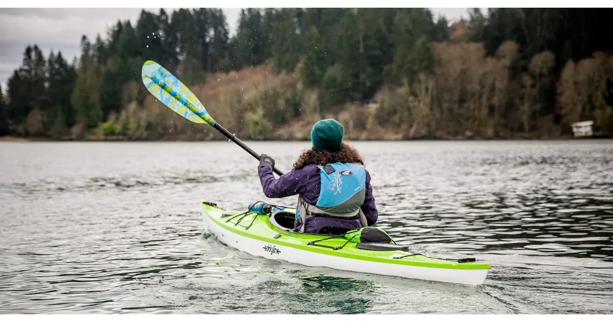 life jackets for kayaking