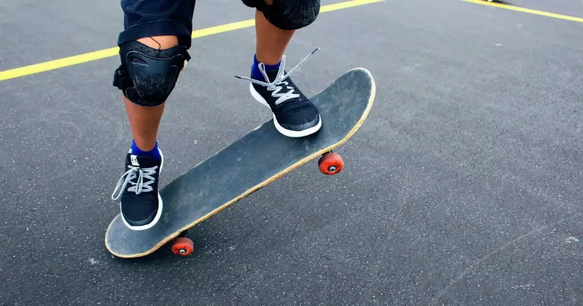 best skateboard knee pads